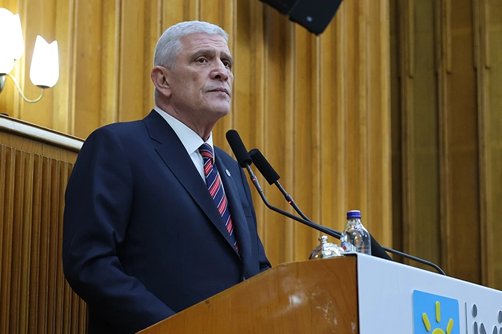 Dervişoğlu&rsquo;ndan NATO Zirvesi tedbirlerine eleştiri