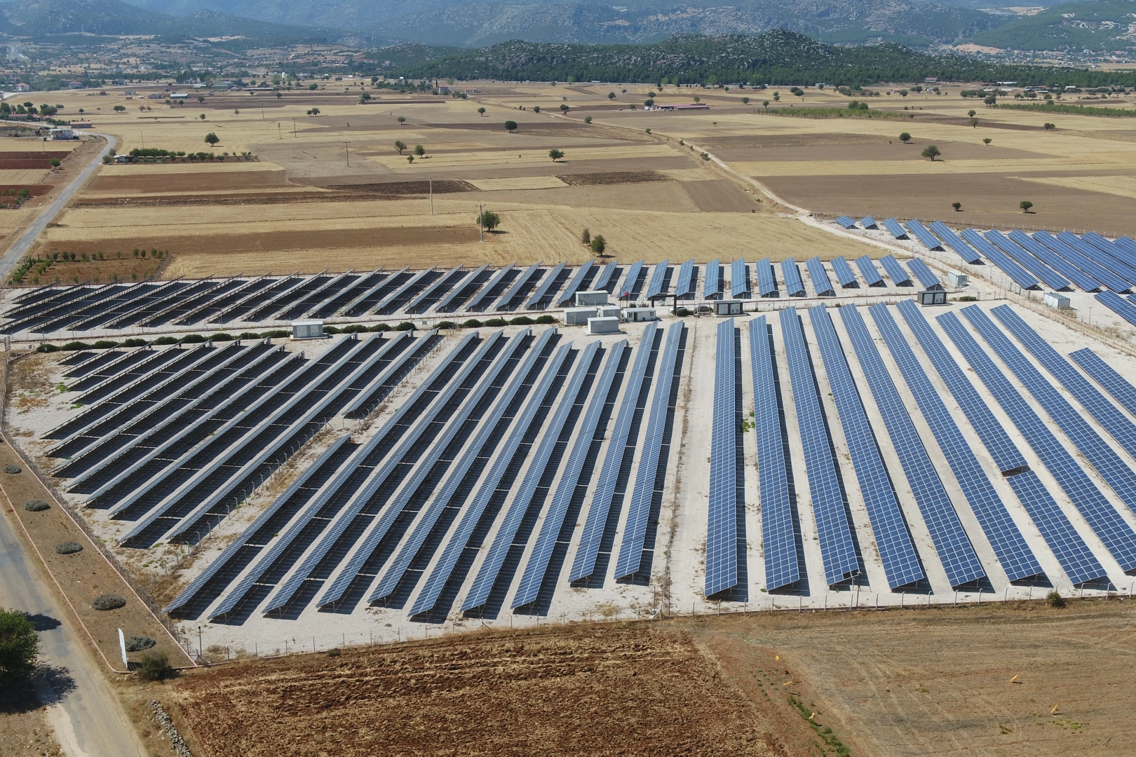 Antalya&rsquo;da GES yatırımlarıyla 19 bin &ccedil;ift&ccedil;iye destek