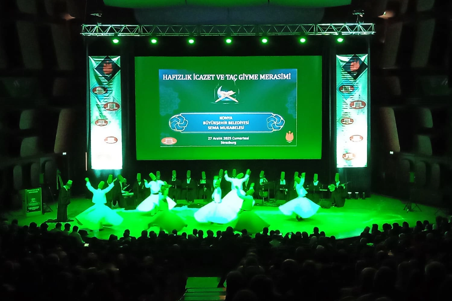 Fransa'da Mevlana r&uuml;zgarı esti