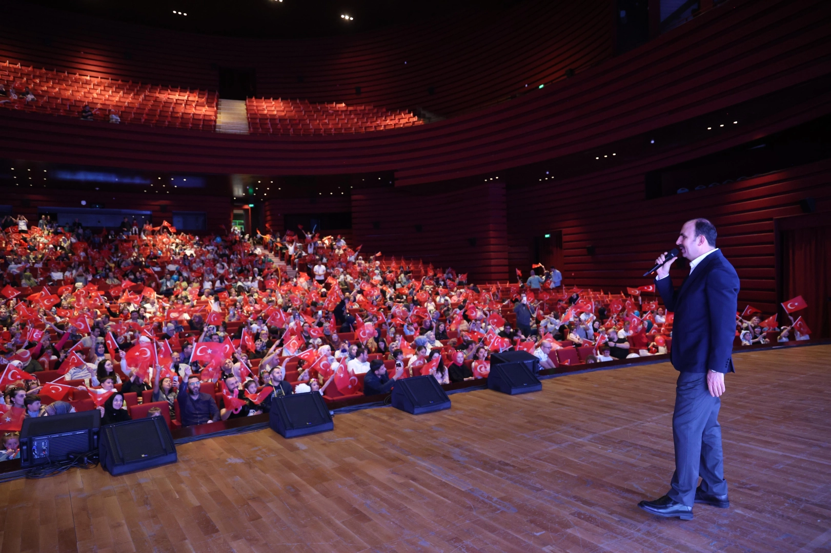 Konya&rsquo;da minik okurlara kitap ş&ouml;leni