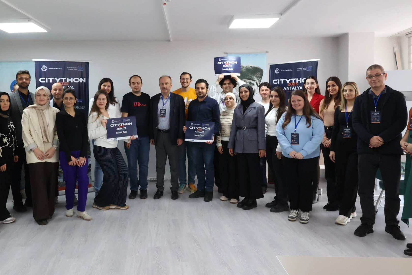 Antalya, &ccedil;evreci ulaşım fikirlerine ev sahipliği yaptı