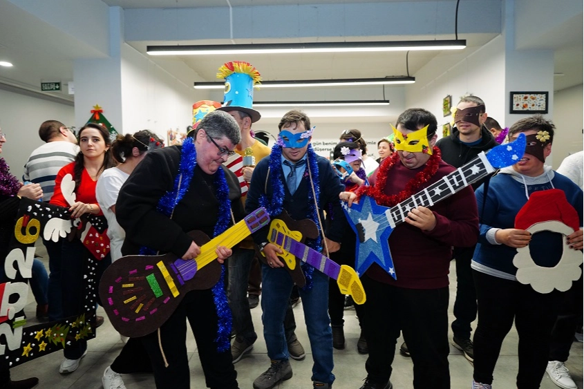 İstanbul'da Engelsiz Merkezde yeni yıl neşesi