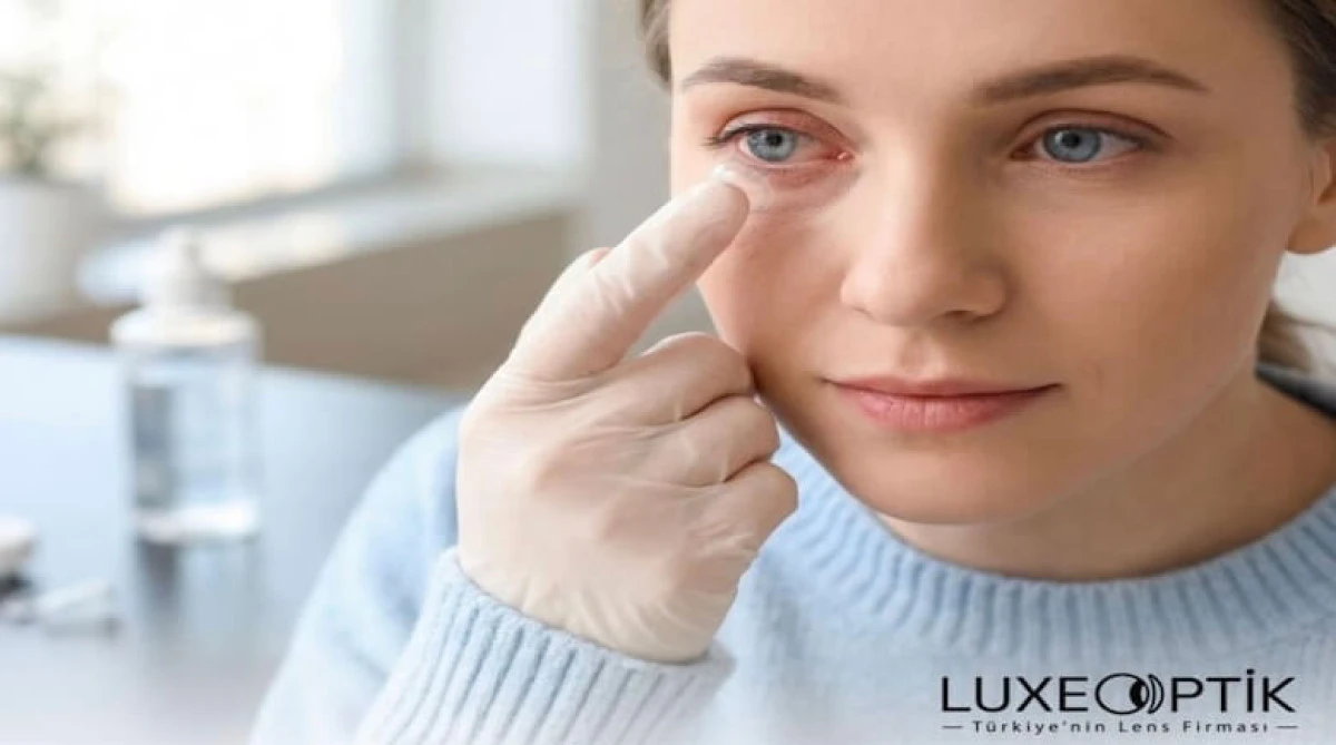 Renkli Lens Trendinde Doğallık &Ouml;ne &Ccedil;ıkıyor: Kullanıcılar Marka ve Konforu Birlikte Arıyor